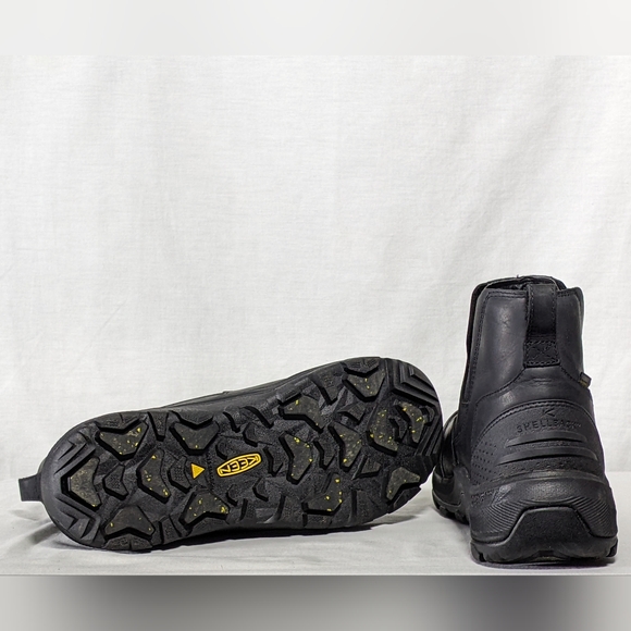 NEW Keen Mens Revel 4 Mid Height Chelsea Snow Boot black waterproof Sz 9 - Picture 3 of 4